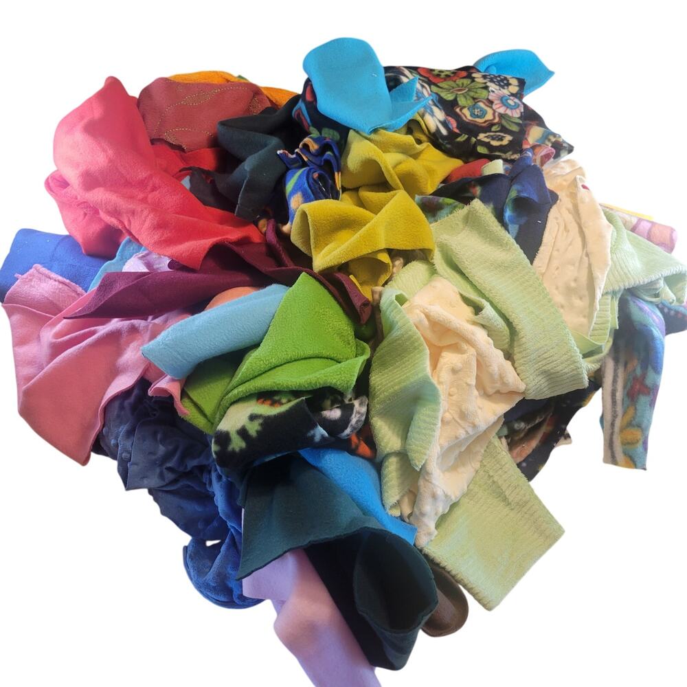 5 lbs 11 oz Lot Fleece Fabric Remnants Print & Solid Pieces Assorted Sew Crafts